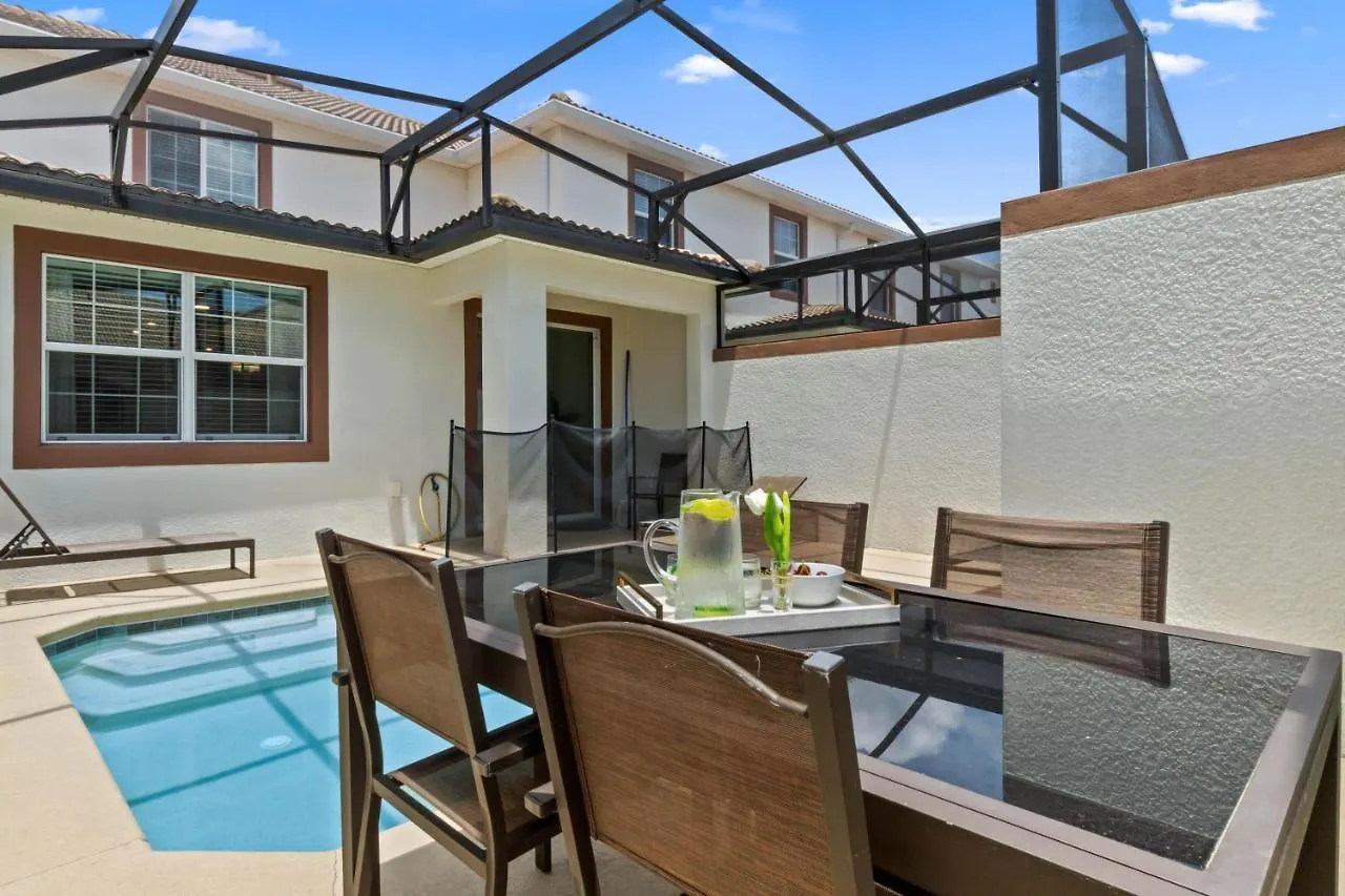 Hollywood Retreat Villa Four Corners United States